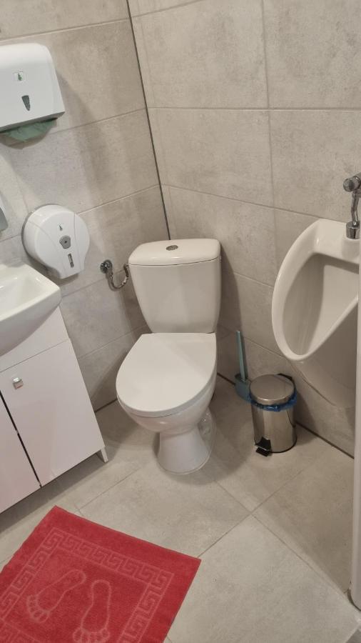 Apartamento Etna 3. Mały domek z Parkingiem . Rzeszów Morgowa. Exterior foto